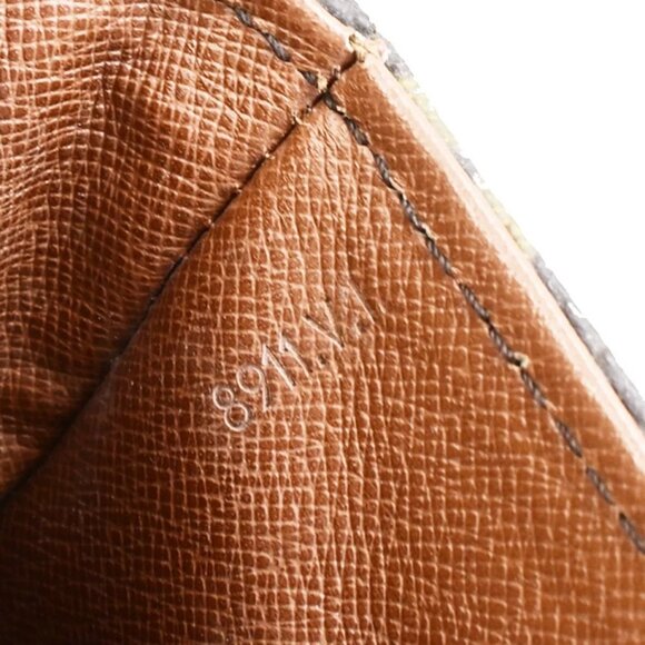 LOUIS VUITTONI Chantilly MM Shoulder Bag Monogram Leather Brown - Picture 5 of 16